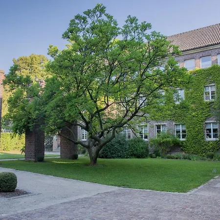 Bildungs- Und Gaestehaus Pallotti Haus