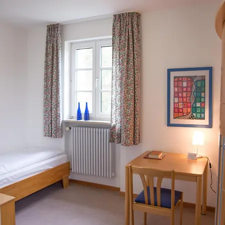 Bildungs- Und Gaestehaus Pallotti Haus Szálloda Freising